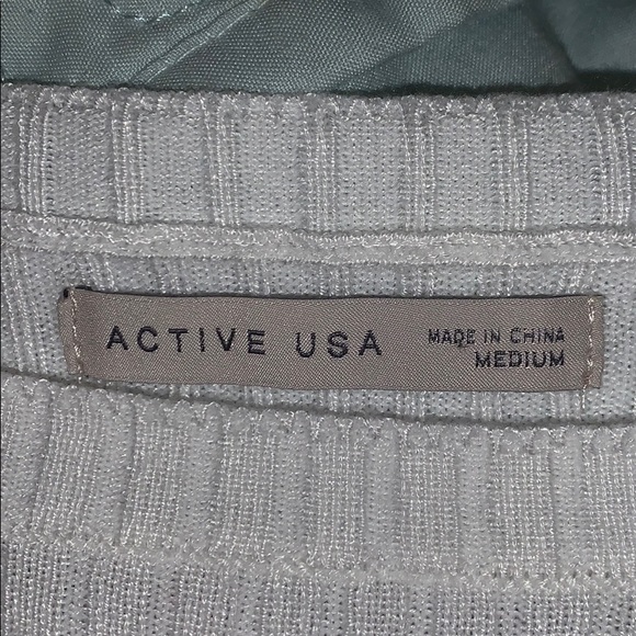 striped sweater crop top - Picture 3 of 3